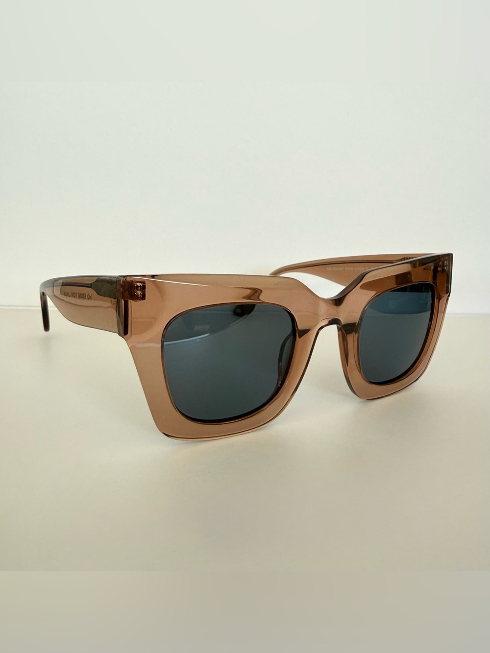 NEW!!! MO women sunglasses European brand Authentic
